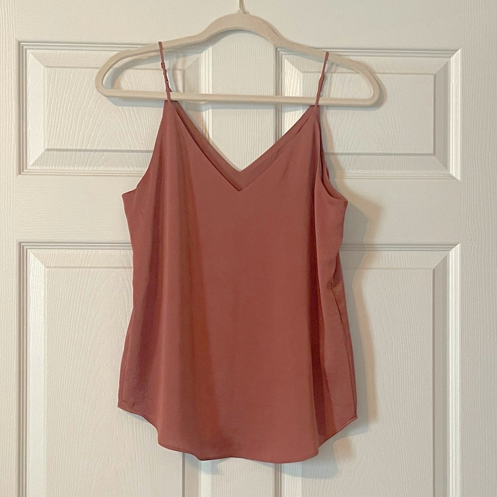 Express • V-Neck Camisole Top - Mauve